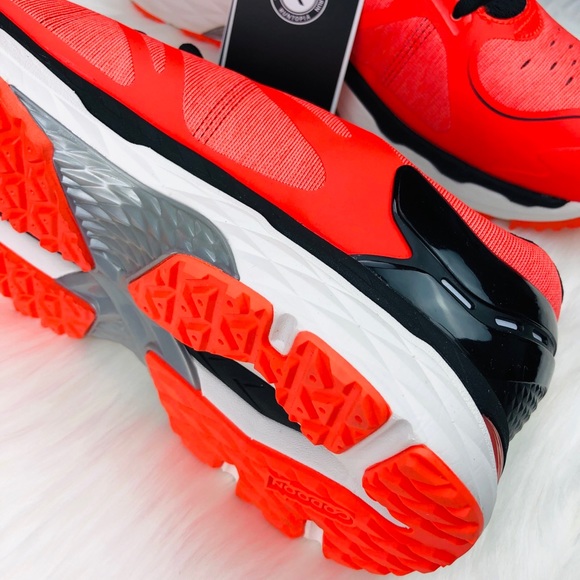 💖 HOST PICK 💖MENS RUNNING SHOE NEON ORANGE - Picture 3 of 3